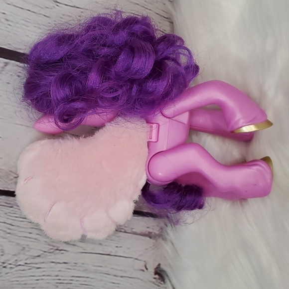 My Little Pony: A New Generation Singing Star Princess Petals Pony Pegasus 8" - Picture 7 of 14